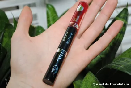 Oriflame стійка губна помада very me clickit - журавлина - і рідка підводка для очей very me (декоративна косметика) Oriflame стійка губна помада very me clickit - журавлина - і рідка підводка для очей very me
