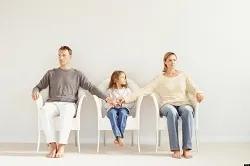 Спілкування дітей з батьком після розлучення складаємо графік до суду (розлучення) Спілкування дітей з батьком після розлучення складаємо графік до суду