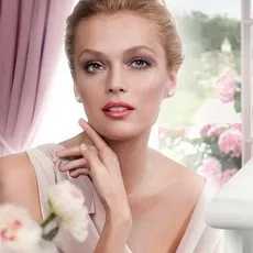 Осіння колекція декоративної косметики солодкі мрії giordani gold dreamy moments (ніжний) Осіння колекція декоративної косметики солодкі мрії giordani gold dreamy moments