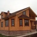 Оздоблення фасаду будинку металопрофілем (металопрофілем) Оздоблення фасаду будинку металопрофілем