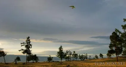 Острів Ольхон на Байкалі, селище Хужир (Байкалі) Острів Ольхон на Байкалі, селище Хужир