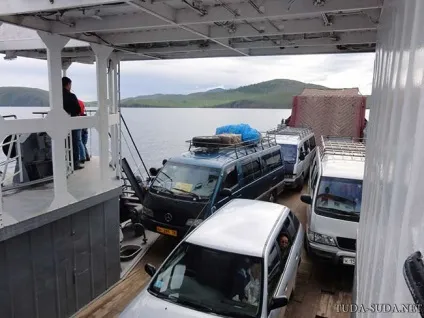 Острів Ольхон на Байкалі, селище Хужир (Байкалі) Острів Ольхон на Байкалі, селище Хужир