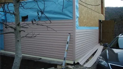 Оздоблення стін пластиковими панелями гідності, недоліки, способи (обробка) Оздоблення стін пластиковими панелями гідності, недоліки, способи