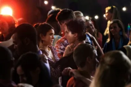Оживимо в пам'яті найгарячіші моменти деймона і олени - про (дуже) Оживимо в пам'яті найгарячіші моменти деймона і олени - про