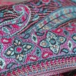 Пашміна як поводитися з дорогою шаллю (пашмина) Пашміна як поводитися з дорогою шаллю