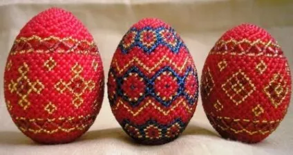 Великодні яйця з бісеру майстер клас з покроковим відео (яйця) Великодні яйця з бісеру майстер клас з покроковим відео