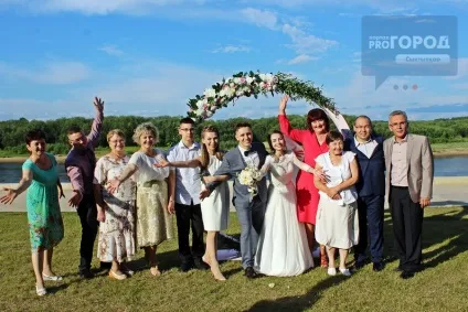 Перше весілля на набережній в Сиктивкарі, фото 29 липня 2017, новини Сиктивкара (набережній) Перше весілля на набережній в Сиктивкарі, фото 29 липня 2017, новини Сиктивкара