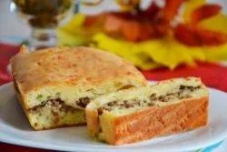 Пиріг з м'ясним фаршем (м'ясним) Пиріг з м'ясним фаршем
