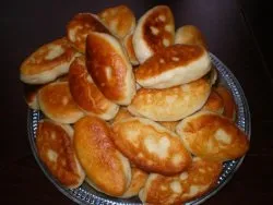 Пиріжки з картоплею - рецепти з фото (рушником залишаємо хвилин) Пиріжки з картоплею - рецепти з фото