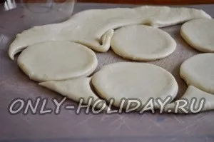 Пиріжки з картоплею в духовці покроковий рецепт з фото (духовці) Пиріжки з картоплею в духовці покроковий рецепт з фото