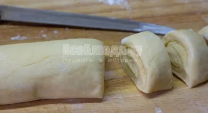 Пишні булочки равлики з цукром - смачний рецепт з покроковими фото, всі страви (фото) Пишні булочки равлики з цукром - смачний рецепт з покроковими фото, всі страви