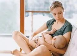 Одна грудь більша за іншу
