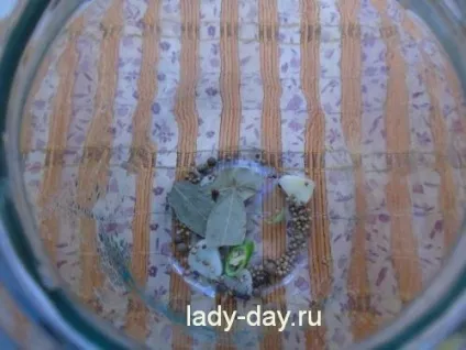 Огірки з зеленими помідорами на зиму рецепт, прості рецепти з фото (на зиму) Огірки з зеленими помідорами на зиму рецепт, прості рецепти з фото