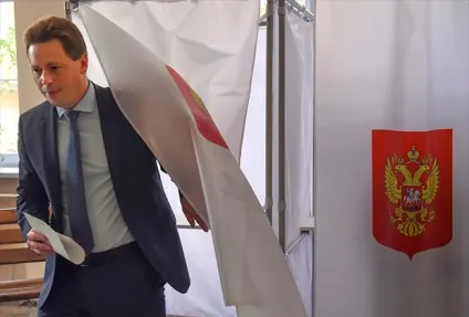 Чому колишній депутат Ради зі скандалом покинув передвиборну гонку в Севастополі крим (колишній) Чому колишній депутат Ради зі скандалом покинув передвиборну гонку в Севастополі крим
