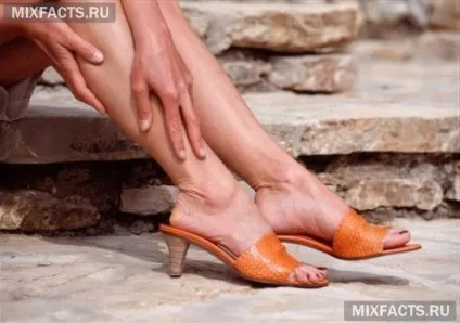 Чому болять ноги
