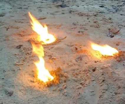 Чому бензин не можна гасити водою щільність бензину (чому бензин не можна гасити водою? Щільність бензину бензин - масляниста рідина) Чому бензин не можна гасити водою щільність бензину