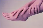 Чому німіють пальці рук і ніг причини (німіють) Чому німіють пальці рук і ніг причини