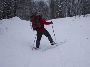 Підйом на лижах в гору серпантином, драбинкою, ялинкою (серпантином) Підйом на лижах в гору серпантином, драбинкою, ялинкою