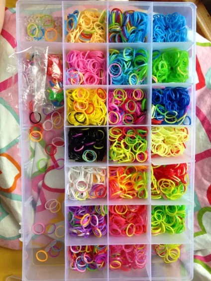 Падалка браслети з гумок (looming bracelet) (беремо найнижчу) Падалка браслети з гумок (looming bracelet)