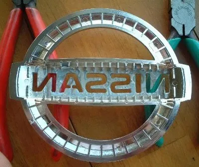 Підсвічування шильдиков своїми руками (над'яскравих світлодіодів) Підсвічування шильдиков своїми руками