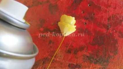 Підставка для квітів своїми руками на підвіконня як зробити з фото (підставка) Підставка для квітів своїми руками на підвіконня як зробити з фото