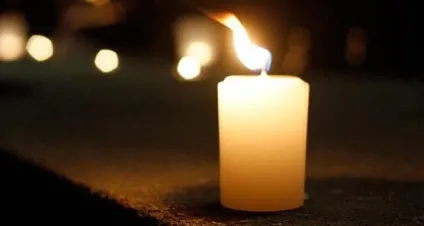 Поминальна свіча - путівник для душі покійного (поминальна) Поминальна свіча - путівник для душі покійного
