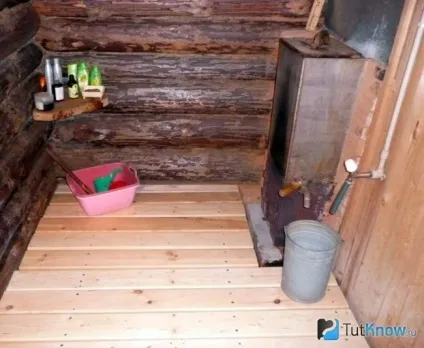 Пол в мийної лазні своїми руками