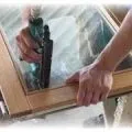 Покрокова інструкція зняття старої фарби з дерев'яних вікон