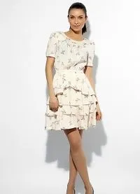 Зачіски під коротке плаття
