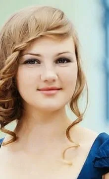 Зачіски на весілля для гостей як вибрати, фото і ідеї (фото) Зачіски на весілля для гостей як вибрати, фото і ідеї