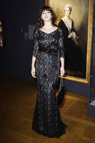 П'ятдесят суконь dolce & amp; gabbana для Моніки Беллуччі, з речами на вихід, мода, tatler - журнал про (суконь) П'ятдесят суконь dolce & amp; gabbana для Моніки Беллуччі, з речами на вихід, мода, tatler - журнал про