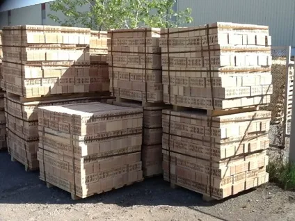 Саман види, переваги та недоліки щілинного цегли (пустотілий) Саман види, переваги та недоліки щілинного цегли