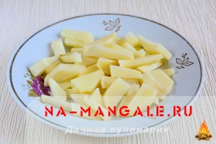 Розсольник з перловкою і солоними огірками рецепт на вибір з фото крок за кроком (розсольник) Розсольник з перловкою і солоними огірками рецепт на вибір з фото крок за кроком