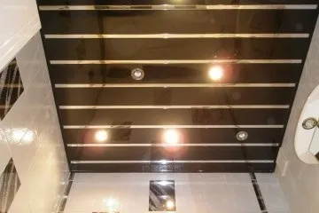 Ремонт стелі в туалеті при різних ушкодженнях (туалеті) Ремонт стелі в туалеті при різних ушкодженнях