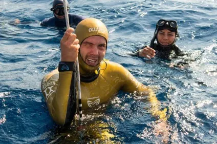 Рекорд затримки дихання під водою коли акваланг забутий на суші (дихання) Рекорд затримки дихання під водою коли акваланг забутий на суші