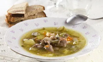 Рецепти розсольнику з перловкою і солоними огірками (перловкою) Рецепти розсольнику з перловкою і солоними огірками