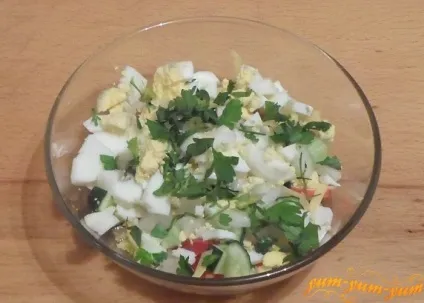 Рецепт салату з крабовими паличками, помідорами і огірками (огірками) Рецепт салату з крабовими паличками, помідорами і огірками
