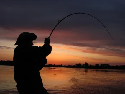 Риболовля в липні, пліткувати місце