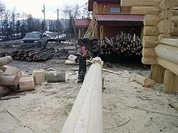 Рубка зрубів для будинків норвезької рубки (норвезької) Рубка зрубів для будинків норвезької рубки