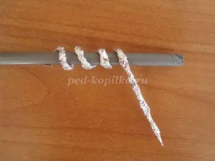 Троянди з фольги своїми руками