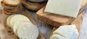 Саганакі-грецька закуска з сиру, грецька кухня (закуска) Саганакі-грецька закуска з сиру, грецька кухня