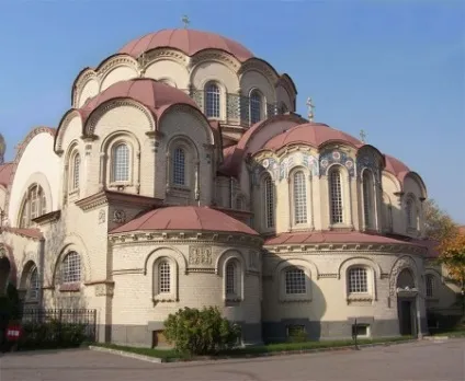 Російсько-візантійський стиль