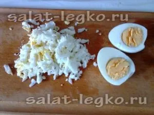 Салат з куркою, грибами і ковбасою рецепт з фото (ковбаса) Салат з куркою, грибами і ковбасою рецепт з фото
