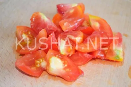 Салат з ковбасою, кукурудзою, помідорами і перцем (помідорами і перцем фото) Салат з ковбасою, кукурудзою, помідорами і перцем