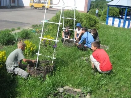 Сайт МОУ - Дубовская середня загальноосвітня школа - ландшафтний дизайн (красиво ранньої весни) Сайт МОУ - Дубовская середня загальноосвітня школа - ландшафтний дизайн