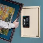 Секрети, як приховати сейф в квартирі, приклади інтер'єру (приховати) Секрети, як приховати сейф в квартирі, приклади інтер'єру