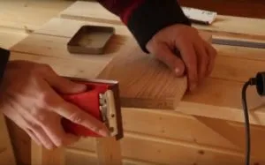 Зробити своїми руками підставку для паяльника не складно - дізнайтесь, як (підставку) Зробити своїми руками підставку для паяльника не складно - дізнайтесь, як