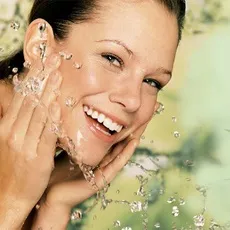 Серія косметики по догляду за шкірою обличчя чайне дерево oriflame tea tree Оріфлейм, натуральна