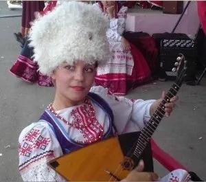 Сестри Колісниченко-особини блакитних кровей, все про все, треш, угар і гарний настрій (близнючки) Сестри Колісниченко-особини блакитних кровей, все про все, треш, угар і гарний настрій