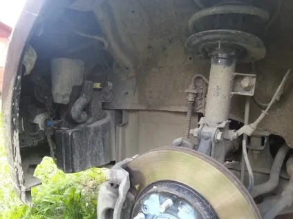 шумоізоляція підкрилок